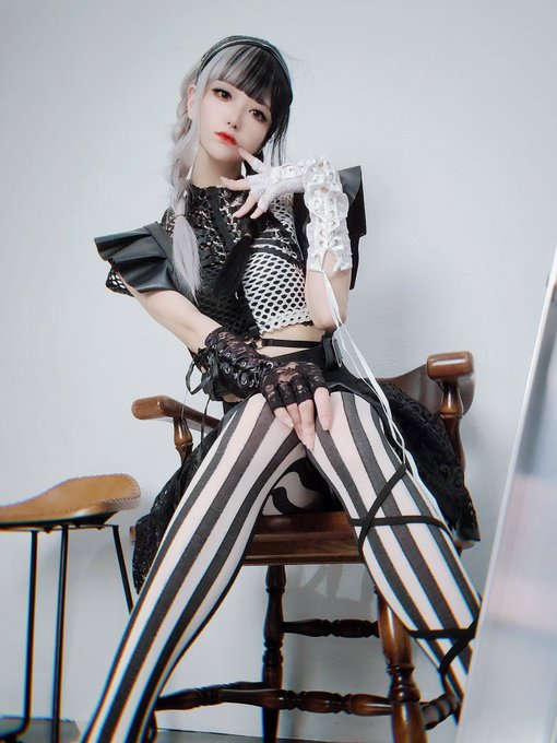 Twitterのコスプレ画像8