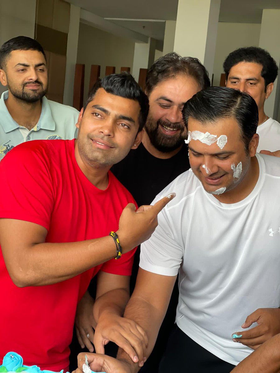 Uakmal9696's tweet photo. Happy birthday brother@SharjeelLeo14 https://t.co/CYj9TfNpUg