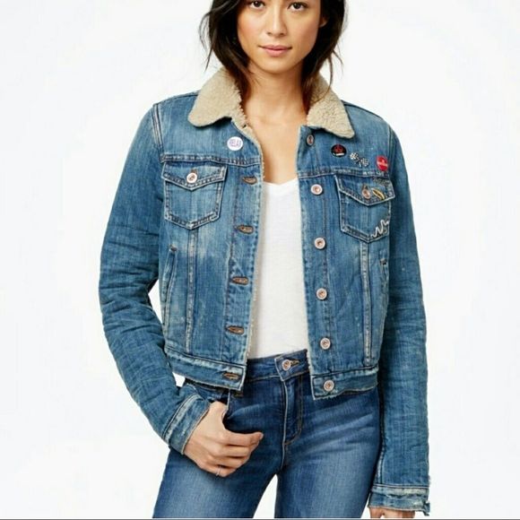 World Of Merchandise tweet media