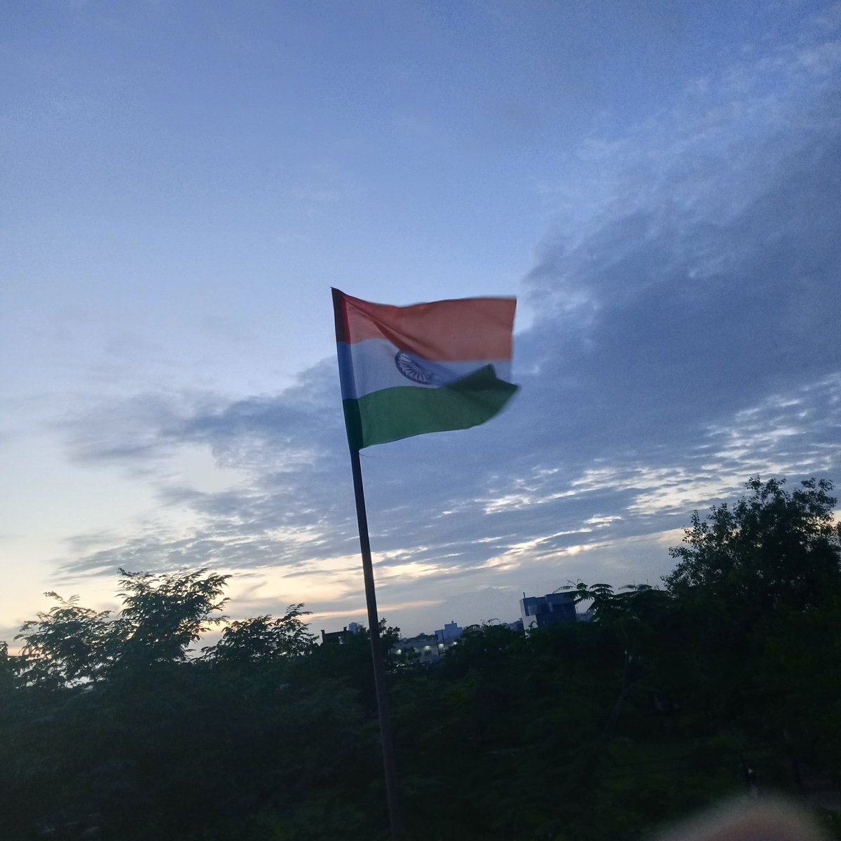 devendr34905906's tweet photo. #NewProfilePic https://t.co/hLj8sSvG89