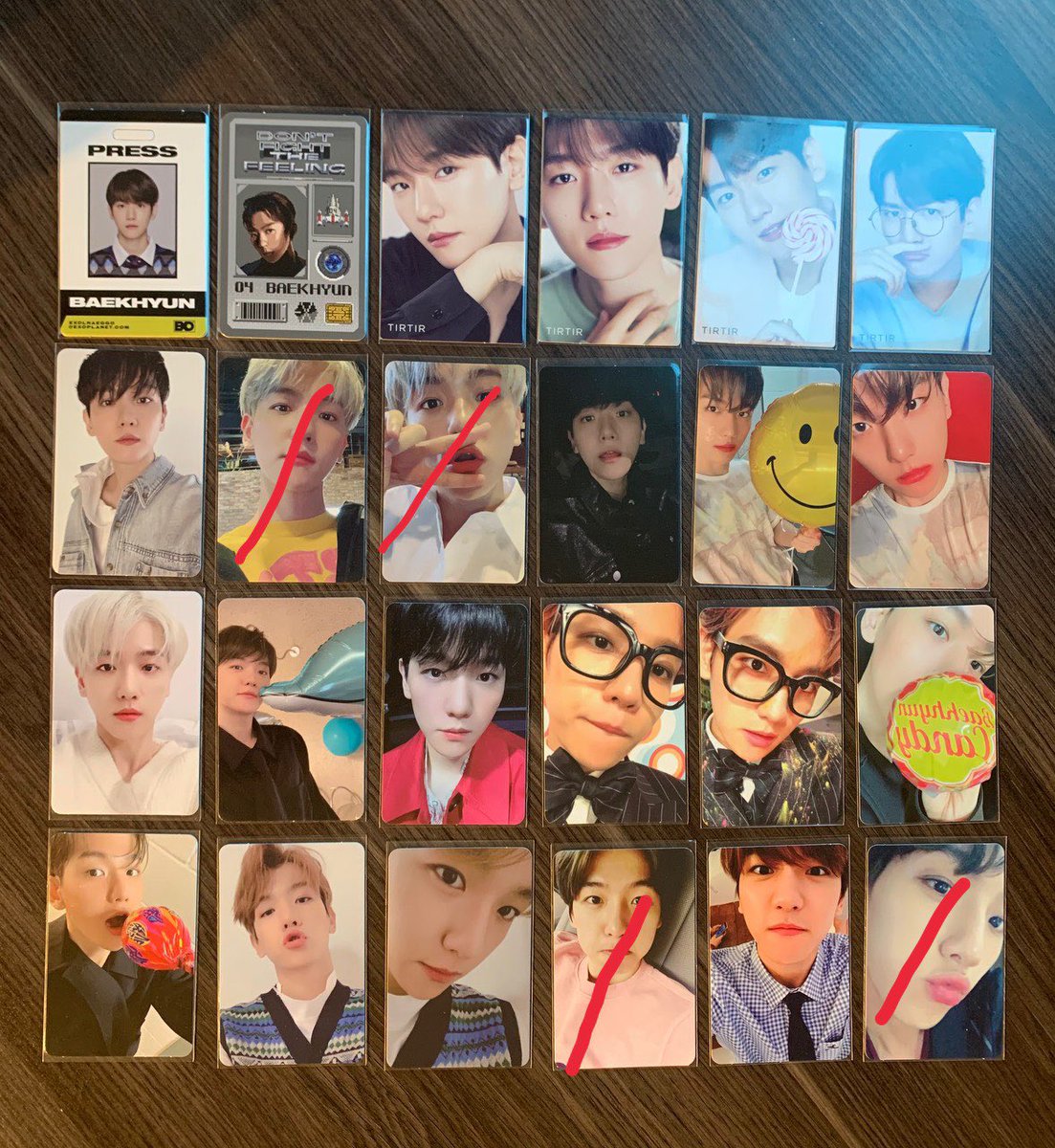 woniechocobun's tweet photo. 🩰 HELP RT!!
WTS 🇲🇾 downsizing my collection 💝
• baekhyun official pcs, 10/10 condi, serious buyers can req for vid^^
- QYOP, buy more > 5 free postage 🧸🎀 
- will accept lower prices but don’t lowball~
- spay/tng/bank
🚚 rm8 wm | rm15 em
#pasarEXO @pasar_EXO @ExotradingMY 🤍 https://t.co/MGkTok2gt7