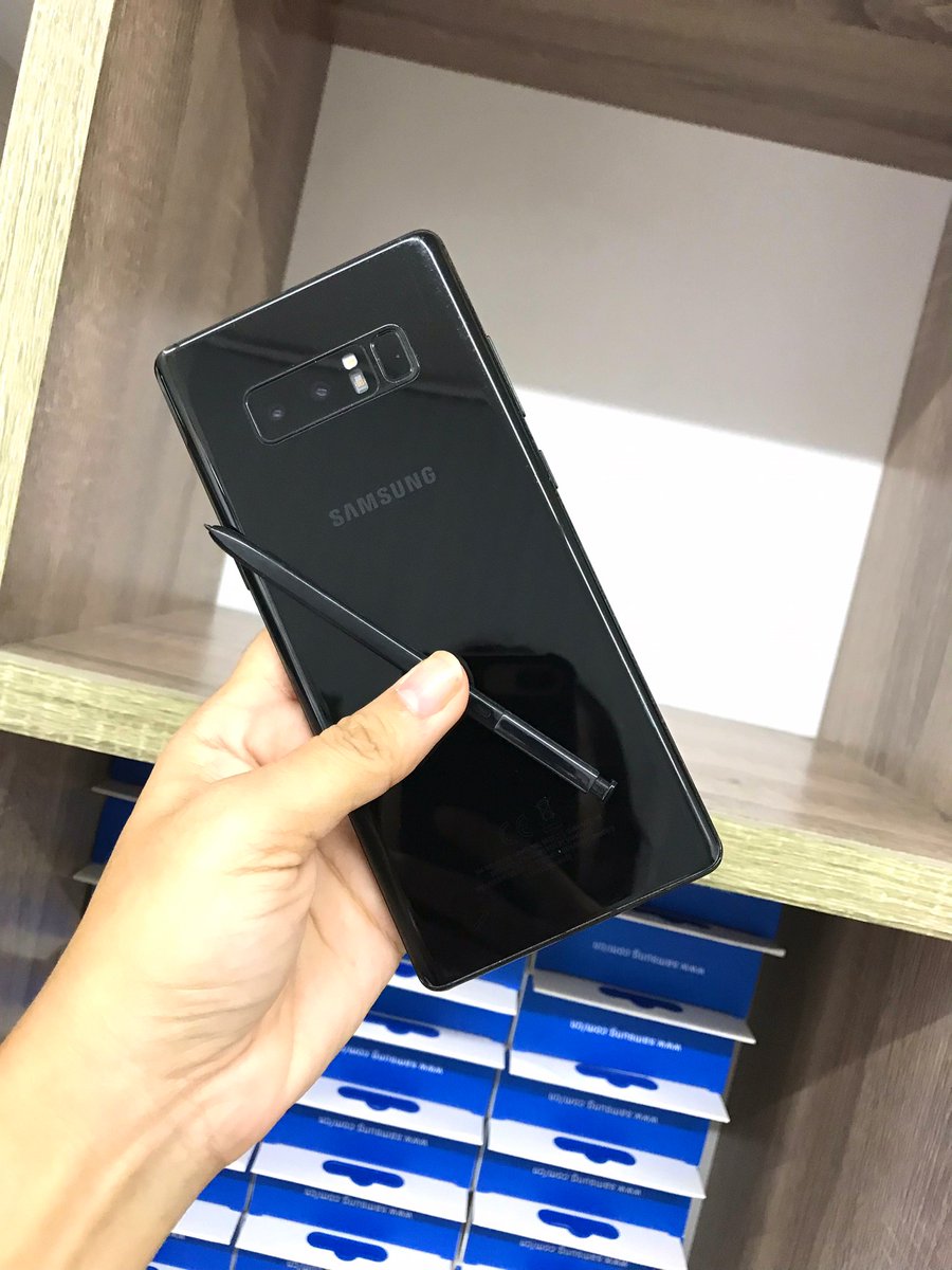 bammobilephone's tweet photo. 🔥Samsung Note 8 สีดำ 6/64GB จอ 6.3 นิ้ว (9090) ราคา 5,300 บาท
- เครื่องศูนย์ไทย สภาพสวยมาก 96% รอยฝาหลังบ้าง ใช้งานปกติทุกฟังชั่น ไร้รอยตก จอไม่เบิร์น
♥️อุปกรณ์ : ชุดชาร์จ หูฟัง (เทียบ) 
✅ประกันร้าน 15 วัน 
#samsungnote8 #ซัมซุง #โทรศัพท์มือสอง #โทรศัพท์มือ2 #พร้อมส่ง #ส่งต่อ https://t.co/Eb5MRJLzmj