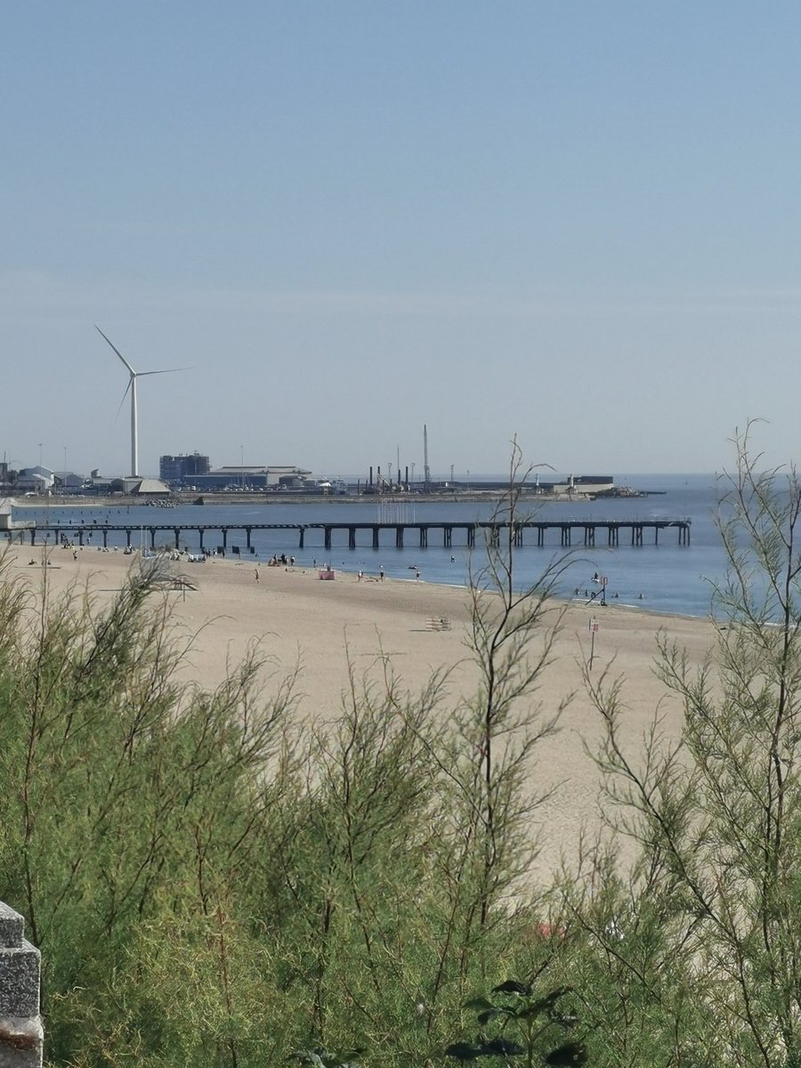 NewDayStarts's tweet photo. Quick 10 mins walk before my shift today, Its too nice to be stuck in an office till 6pm but duty calls.

Enjoy your day whatever you've planned!

#HelpingOthers #LiveTheirBestLife #AccessCT #Lowestoft #LoveMyHometown #Lowestoft #Suffolk https://t.co/5GK4EtthJM