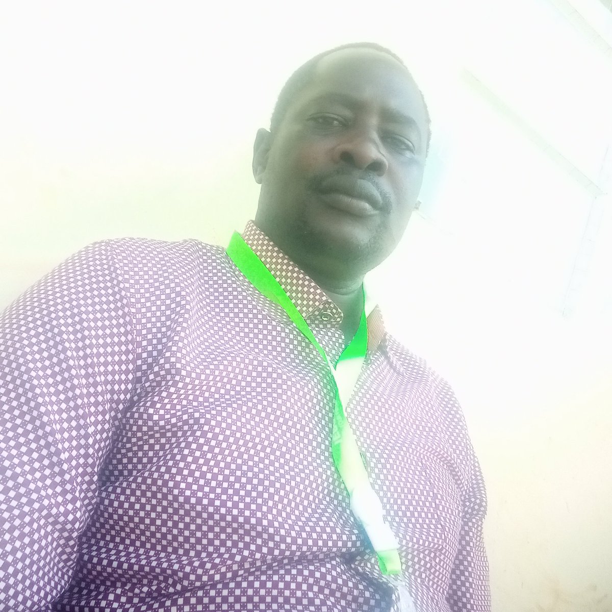 Karlches's tweet photo. #NewProfilePic https://t.co/7AhQdsMf6H