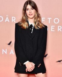 DaisyEJNews's tweet photo. 📸 Daisy at the premiere of @CrawdadsMovie in Stockholm https://t.co/8Z0EaRZ23C
