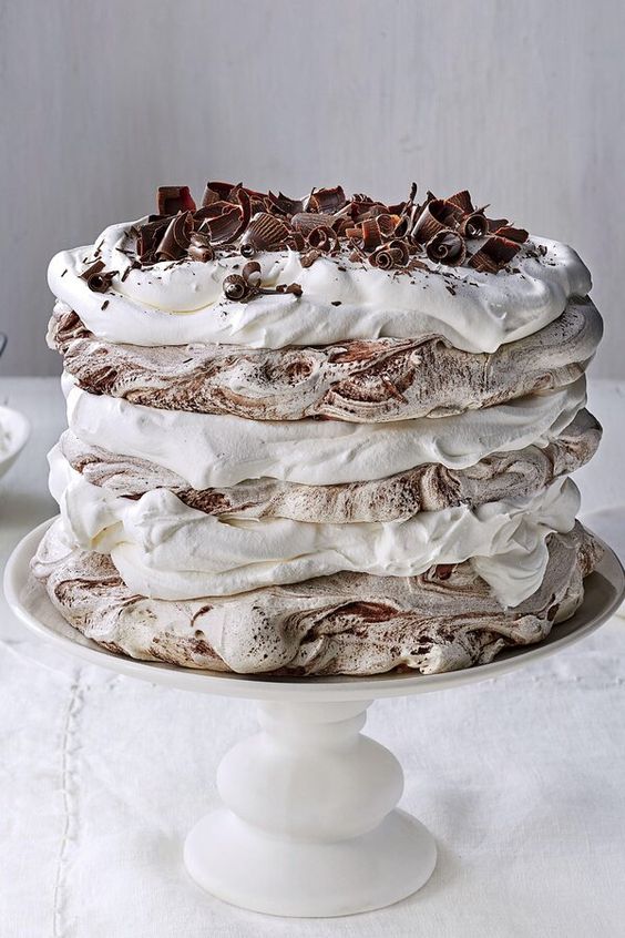 sweetxdessert's tweet photo. Chocolate Pavlova Cake <3 https://t.co/4N2ZKINP9z