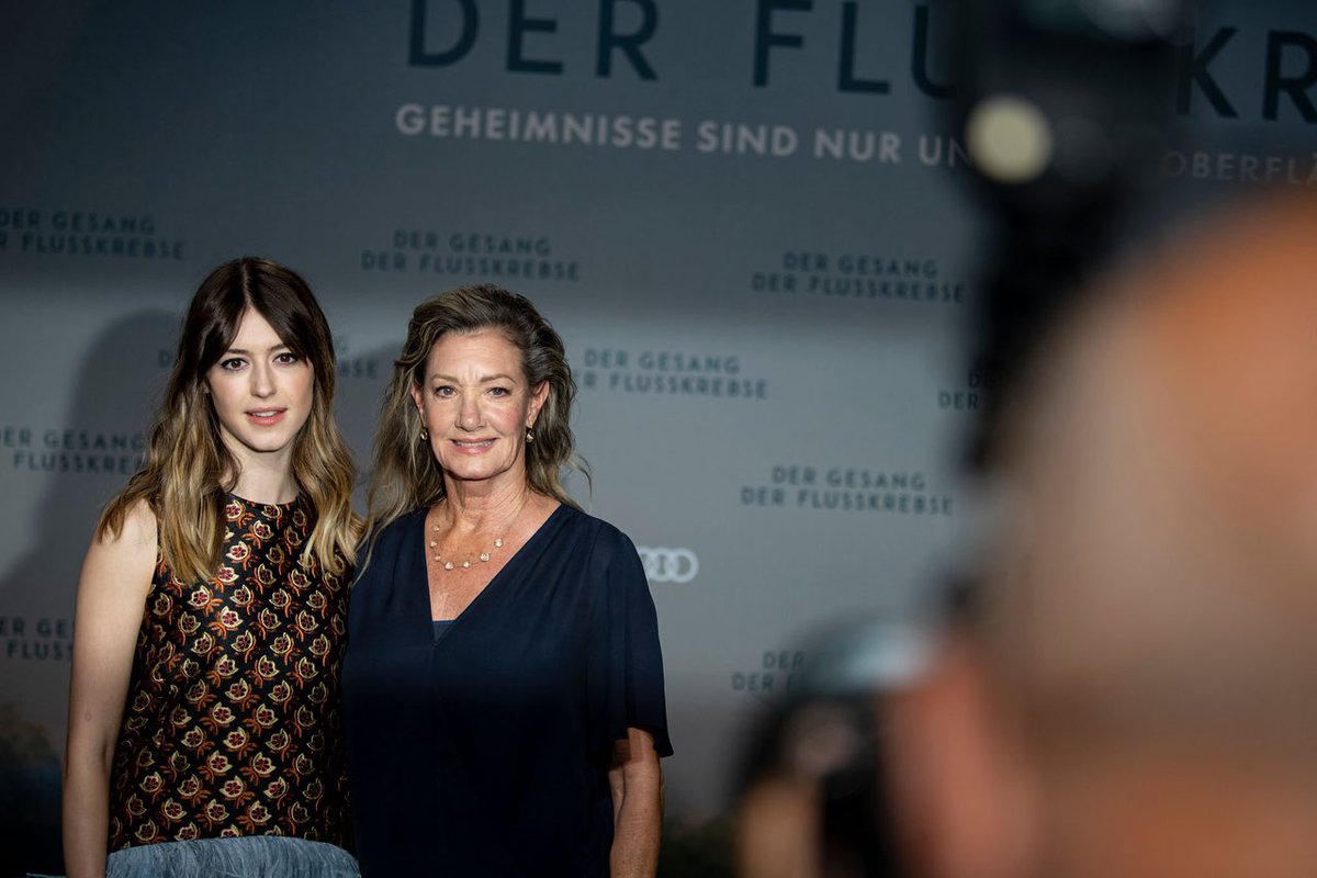DaisyEJNews's tweet photo. 📸 Daisy at the @CrawdadsMovie premiere in Berlin | part II https://t.co/kDBdRkW74B
