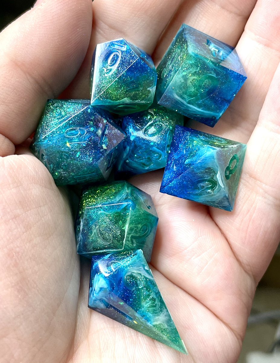 StardustShop_'s tweet photo. Earth vibes sort of hm 
#DnD #dice https://t.co/phOHbzUwIB