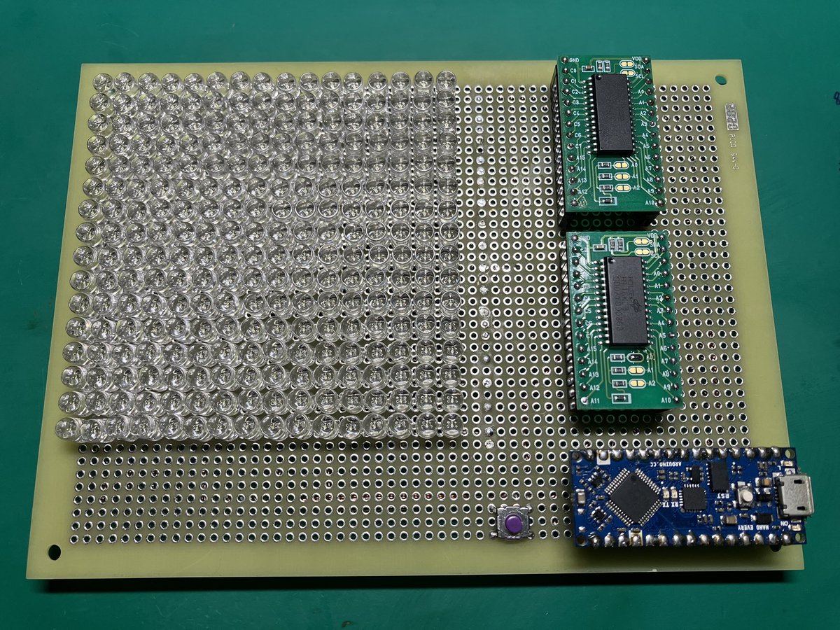 tooru_917's tweet photo. LEDマトリクス16x16＝256
配線完了！
適当にarduinoでコード書いてみよ。

#電子工作 https://t.co/jHZxPDiqWm