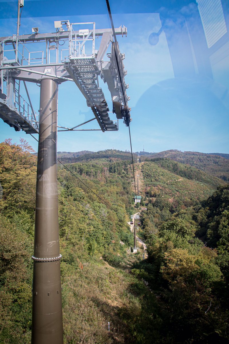 david_g_cooper's tweet photo. #60InAugust DAY 1️⃣4️⃣

🇭🇷 Zagreb still……
Not my favourite mode of transport but has to be done……
Žičara Sljeme – Postaja Gračansko Dolje • Sljeme Cable Car https://t.co/Zv8V9Cp3AE