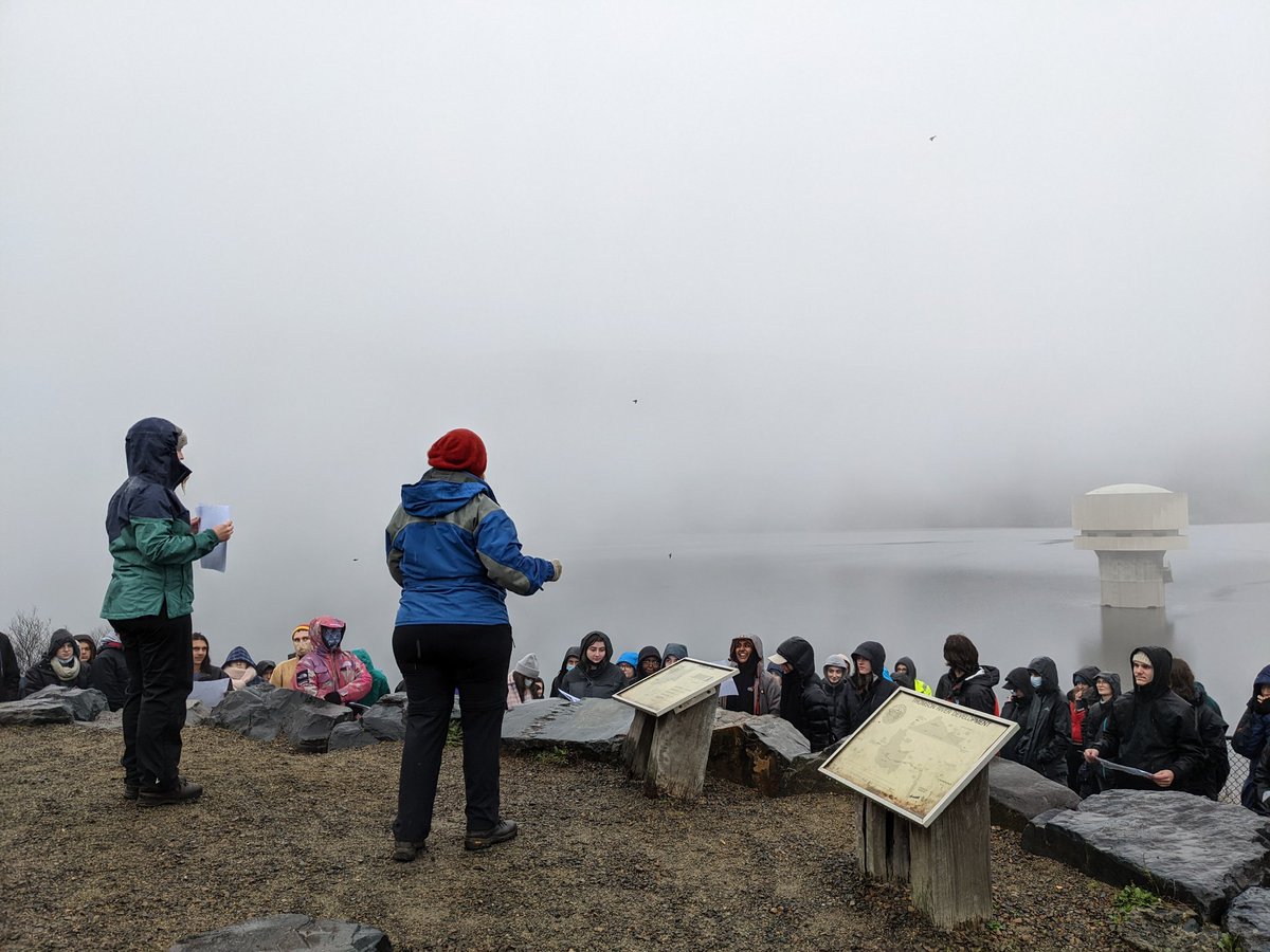 DrVanessaWong's tweet photo. The successful return of the @MonashEAE #EAE1022 field trip saw us teaching all about #soils, #water, #vegetation and #climate in the sub-alpine zone. A great trip with some happy but tired students and staff https://t.co/Y9aBHMllHa