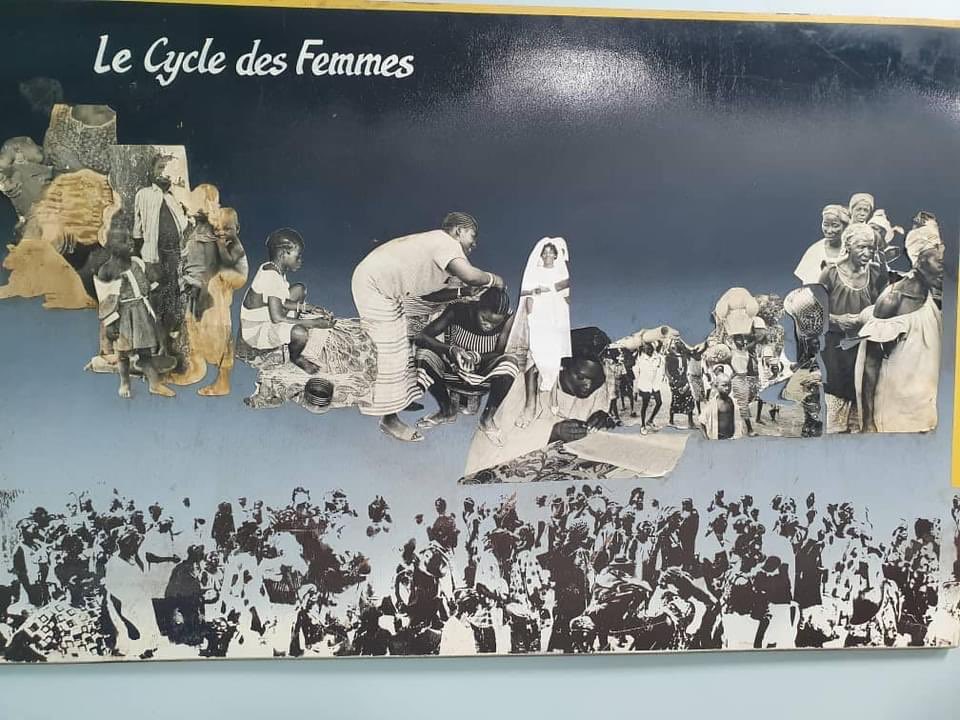 moida_fanta's tweet photo. Mali-tourisme : visites guidées du Musée des femmes “Muso kunda “
L’Ex-première dame Adam Ba Konaré ,  ni moins écrivaine et historienne, est l’initiatrice du Musée de la Femme créé en 1995. Elle a tiré l’inspiration de son livre “Dictionnaire des femmes célèbres du Mali”. https://t.co/UCgkpPLFaq