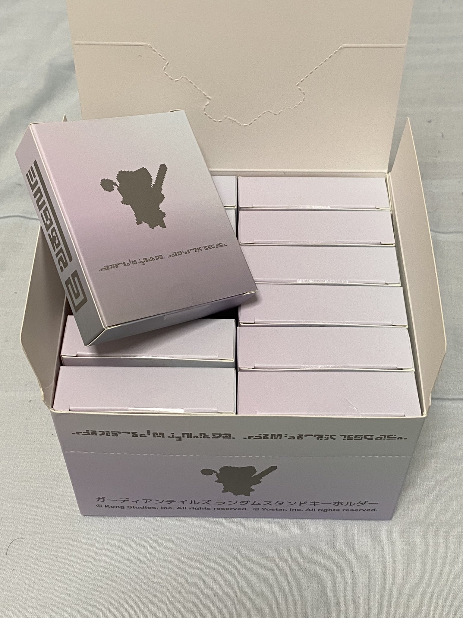 ガーディアンテイルズ　アクリルキーホルダー　シールセット ガーディアンテイルズ ガデテル パーティアクリルキーホルダーセット