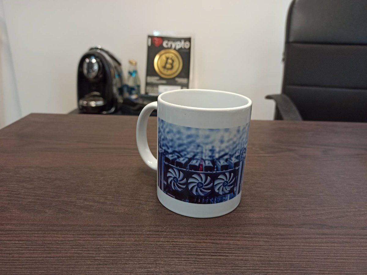 ZET_Tech's tweet photo. In our studio, coffee is served only in mining mugs. Every miner buyer will receive such a small gift from us 😍
Many hashes and delicious Sunday coffee!
#Mining #zettechnology #zet #gift #giftcoffee #Mining #sunday https://t.co/ehXxHGEFxM