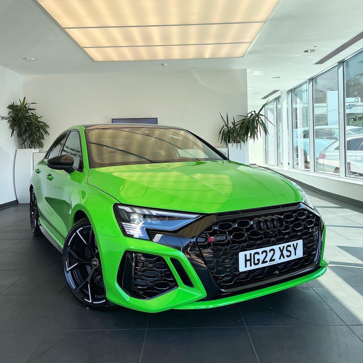 nathanjain_'s tweet photo. New car day https://t.co/JjLBsHbPZN