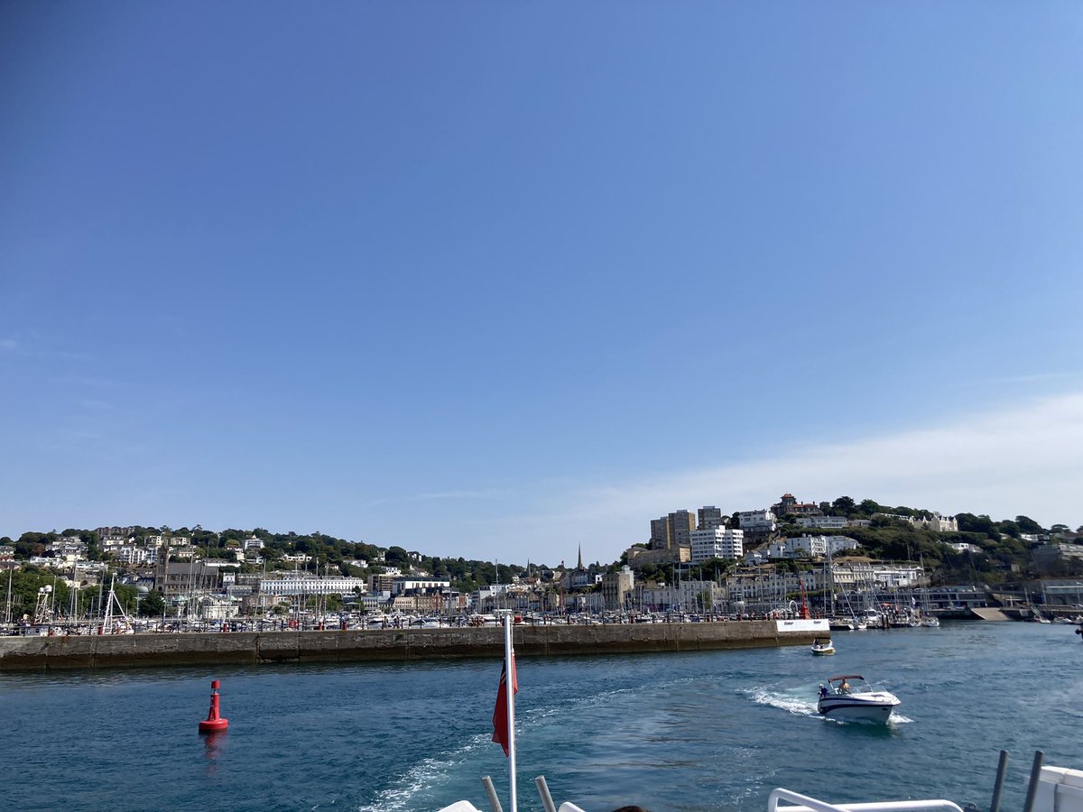 No7FishBistro's tweet photo. Off to #brixham for some lunch at #simplyfish π
See you soon @robsim66
Thanks to @WesternLadies and @DartmouthRR for the trip from #torquay to #brixham.
#dartventurer https://t.co/6qILaPV6r2