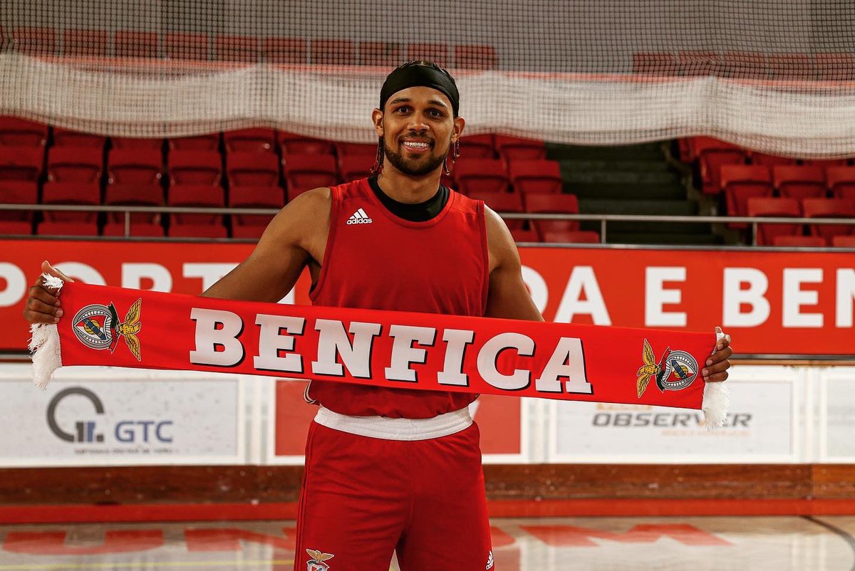 ifalmeida's tweet photo. Proud to announce that I will be playing for @SLBenfica for the next 2 seasons 🔴⚪️🦅
#elCONDOR96 https://t.co/INN5NNO3Hz