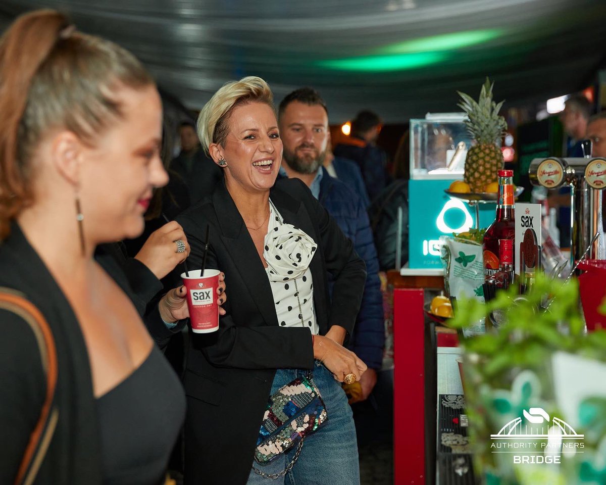 APIknowsIT's tweet photo. That's right, folks! We hosted our #AP friends and family party at the #authoritypartnersbridge last night, dancing in the spirit of the 28th @sarajevofilmfestival, where we continued to create amazing memories!๐
#APknowsIT #CreatingExcellence https://t.co/Cq9umsifoZ