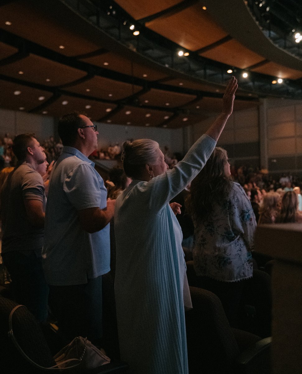 "You find me in the depths
You take me to the heights
Just to tell me that Your love will never ever, ever change." 🎶

Church, join us this morning as we gather to worship! 

Locations and service times are available at austinstone.org/locations.  See you soon! ☀️