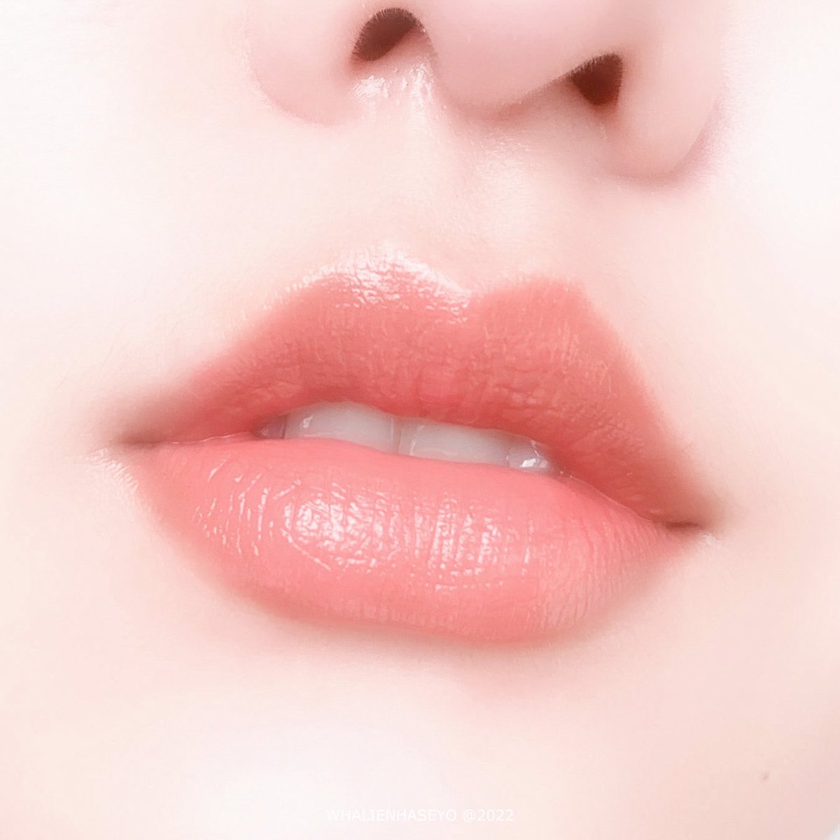 muaychaya_'s tweet photo. สีสวยละมุนอีกแล้วว Happy Ending Lipstick #04 Anna ลิปเนื้อครีมนุ๊มนุ่ม เกลี่ยง่าย ไม่เป็นคราบแถมให้ความชุ่มกับริมฝีปากด้วย เอาจริงป่ะ สีแอบคล้าย Chanel Coco Bloom 116 อยู่น้าา ทาแล้วแพงแบบลูกคุณสุด! #CHOOB #ไว้รีวิวห้ามขายของโว้ยยย https://t.co/9SH2zAxi36
