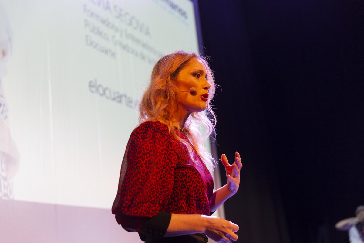 Increíblemente agradecida.

Acabo de hacer un repaso de mi trayectoria como autónoma y me he dado cuenta de cómo me complicaba la vida a la hora de captar clientes y de la tranquilidad con la que lo hago ahora.
Hace 8 años, cuando comencé a...
mailchi.mp/ce789562cd01/l…