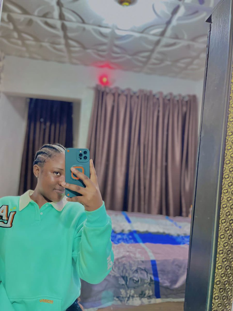 mide_herself's tweet photo. Everything Beyonce said in ALIEN SUPERSTAR 🙈🙈❤️
#brownskingirl #BlackGirlMagic
#beyonceisback
#BBNaijaS7 https://t.co/5HO983peqH