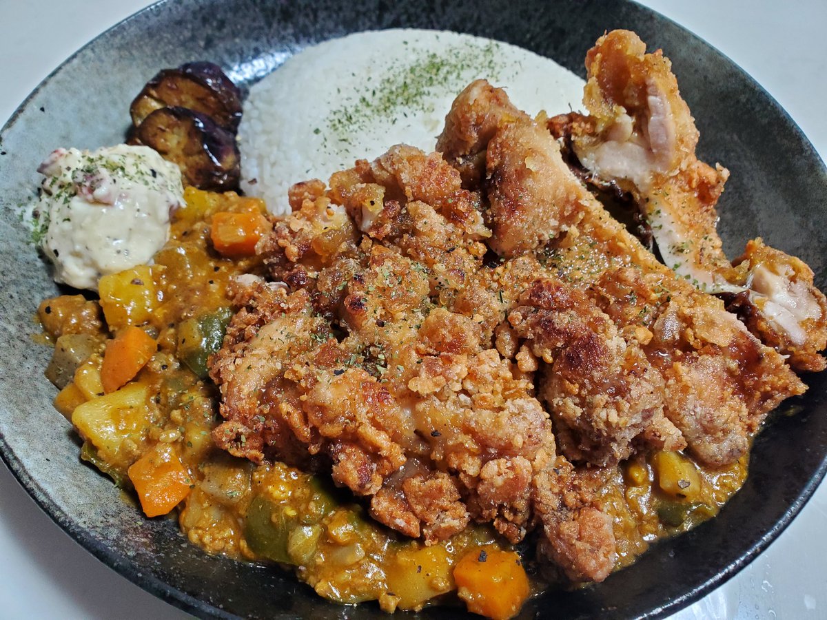 neco_engineer's tweet photo. こちら埼玉県奥地の名物、山賊カレーとなります。ご査収ください。
#うめぇや https://t.co/e6p2numsIz