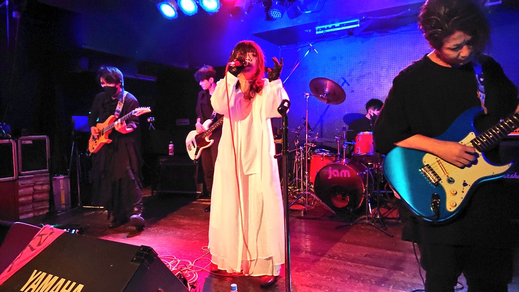 dildo_kokuoh's tweet photo. Andyとふたりローゼン終わりました！あとはゆっくり観戦します！

月喰 (from 滋賀)
めちゃ熱い！！すげぇ！！

#explodingblood
#爆血 https://t.co/rJt7Wb7EaN