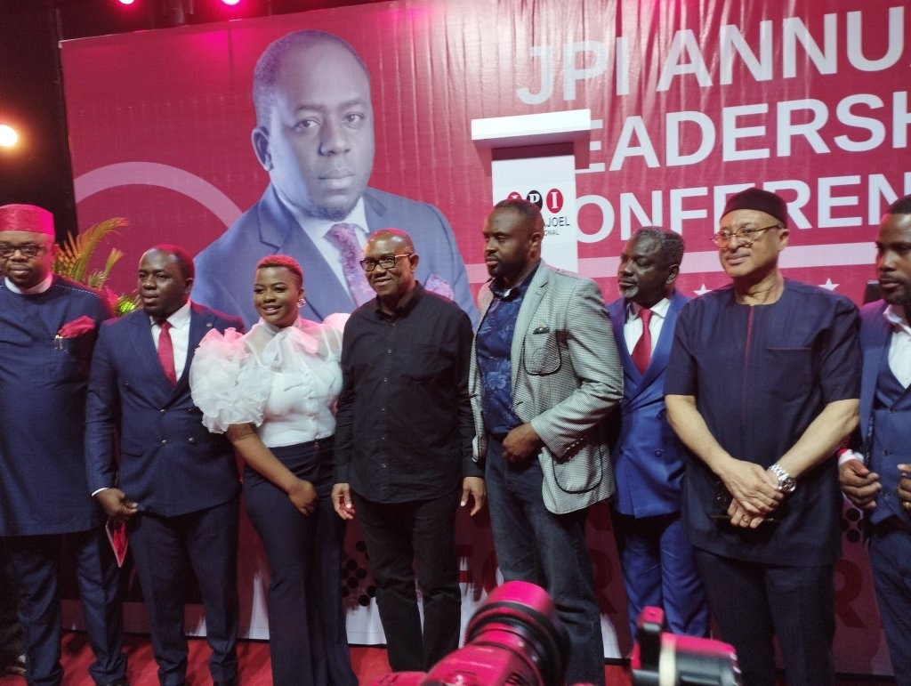 PeterObi's tweet photo. I shared my ideas with the youths yesterday at Jamie Pajoel International Leadership Conference in Owerri, I stated that "drivers without license will no longer drive this vehicle called Nigeria". https://t.co/kUnGD5wmhq