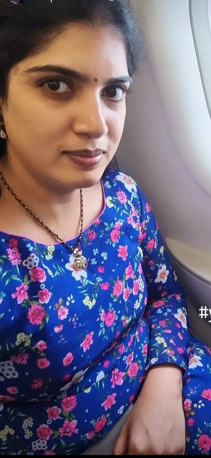 FullMoo33698307's tweet image. #Deepthinallamothu😋😘😘