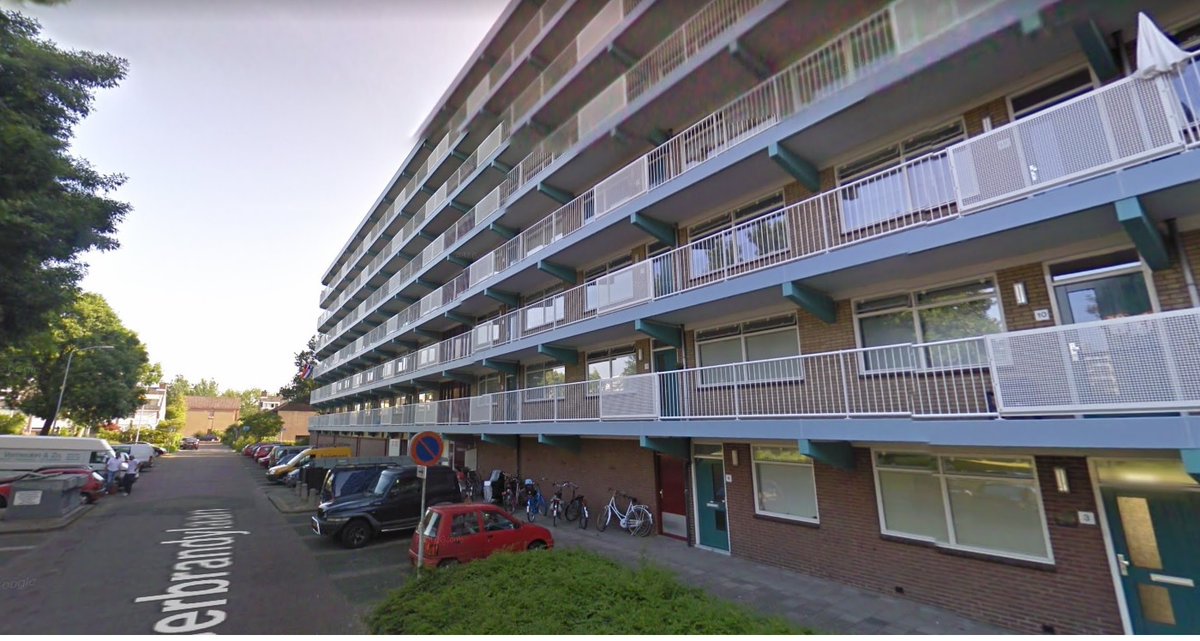 CoravanderElst's tweet photo. Gezocht: huisgenoot voor appartement in Voorschoten per 1 januari 2023 of eerder.

- 4 kamer appartement (77 m2)
- gedeelde huiskamer, keuken en badkamer
- eigen slaapkamer
- dichtbij station de Vink
- totale kosten: 788 euro per maand 

Interesse of vragen? Stuur een DM. https://t.co/6FfALlyRod