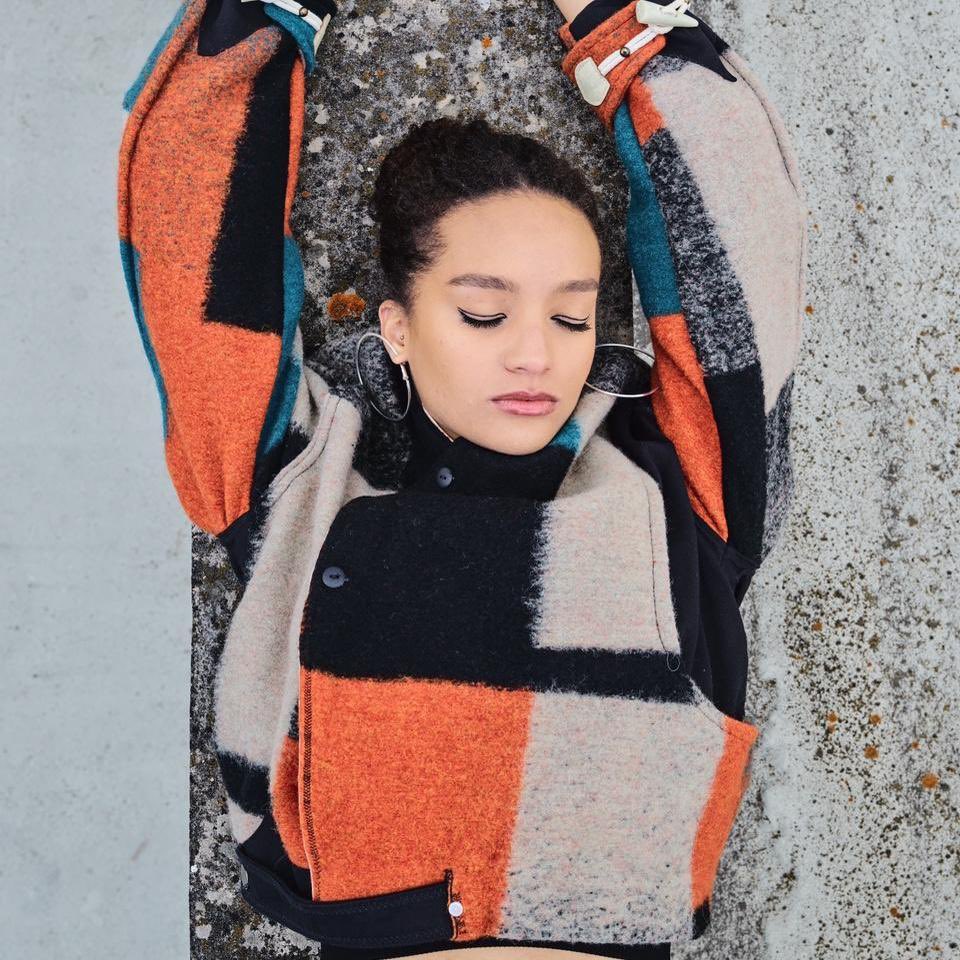 Lodom_up's tweet image. ⁦⁦@depop⁩ shop  #upcycledfashion #falljacket  depop.app.link/BFvPzqC7tsb