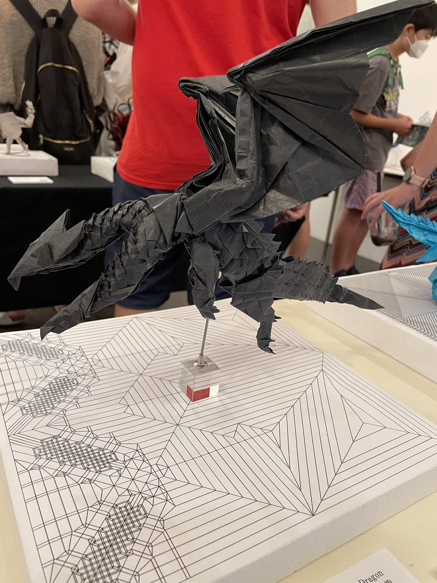 ittsu13's tweet photo. ハイパーステジアさんの展覧会に行ってきました。凄すぎて圧巻… https://t.co/12CgdaO3o3