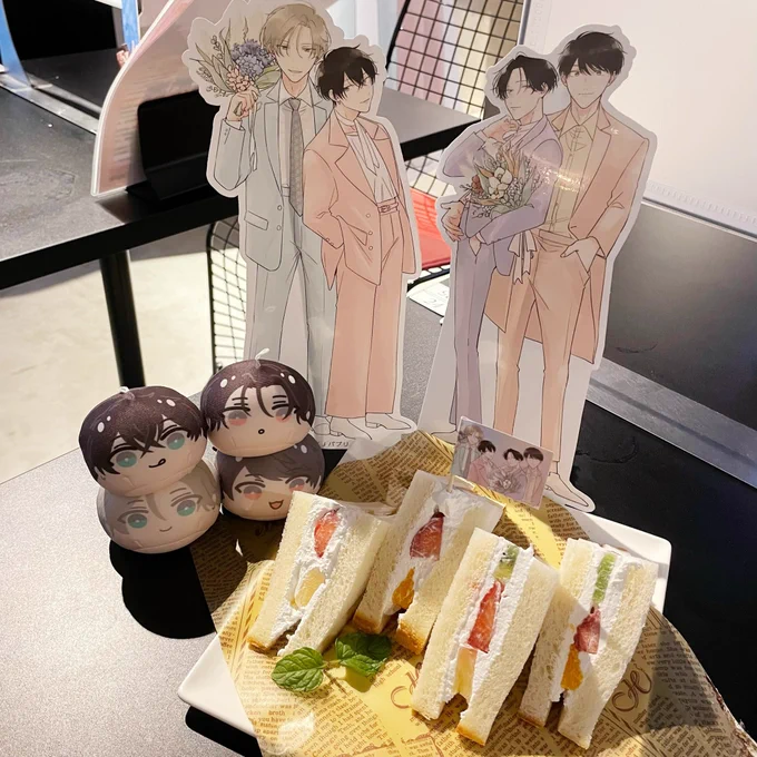 僕つがカフェお邪魔してきました!池袋店のスタッフの皆さまありがとうございますれおえいの声を聴きながらのご飯美味しかったです#僕つがカフェ #僕の番はサラブレットΩ#SMILEBASECAFE 
