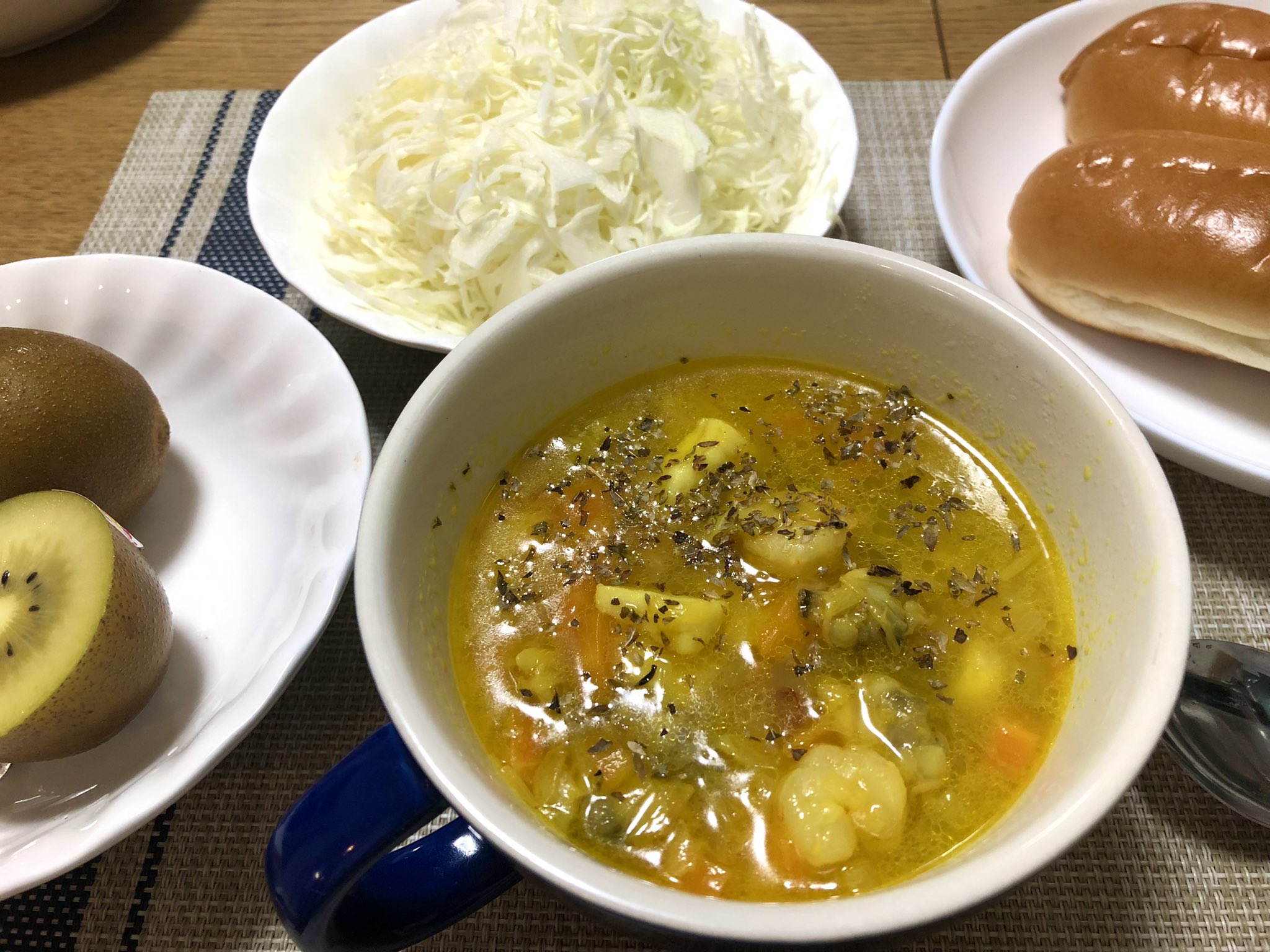 神谷俊一 千葉市長 昨日住家の床上 床下浸水が各1発生し お見舞い申し上げます 今後冠水と水位上昇を検証します 週末 魚介のスープ鍋を作ってみました シーフードミックスで手間を省きましたが オリーブ油 ターメリックとにんにくで香りを出し 神谷俊一 千葉市長 昨日住家の床上 床下浸水が各1発生し お見舞い申し上げます 今後冠水と水位上昇を検証します 週末 魚介のスープ鍋を作ってみました シーフードミックスで手間を省きましたが オリーブ油 ターメリックとにんにくで香りを出し