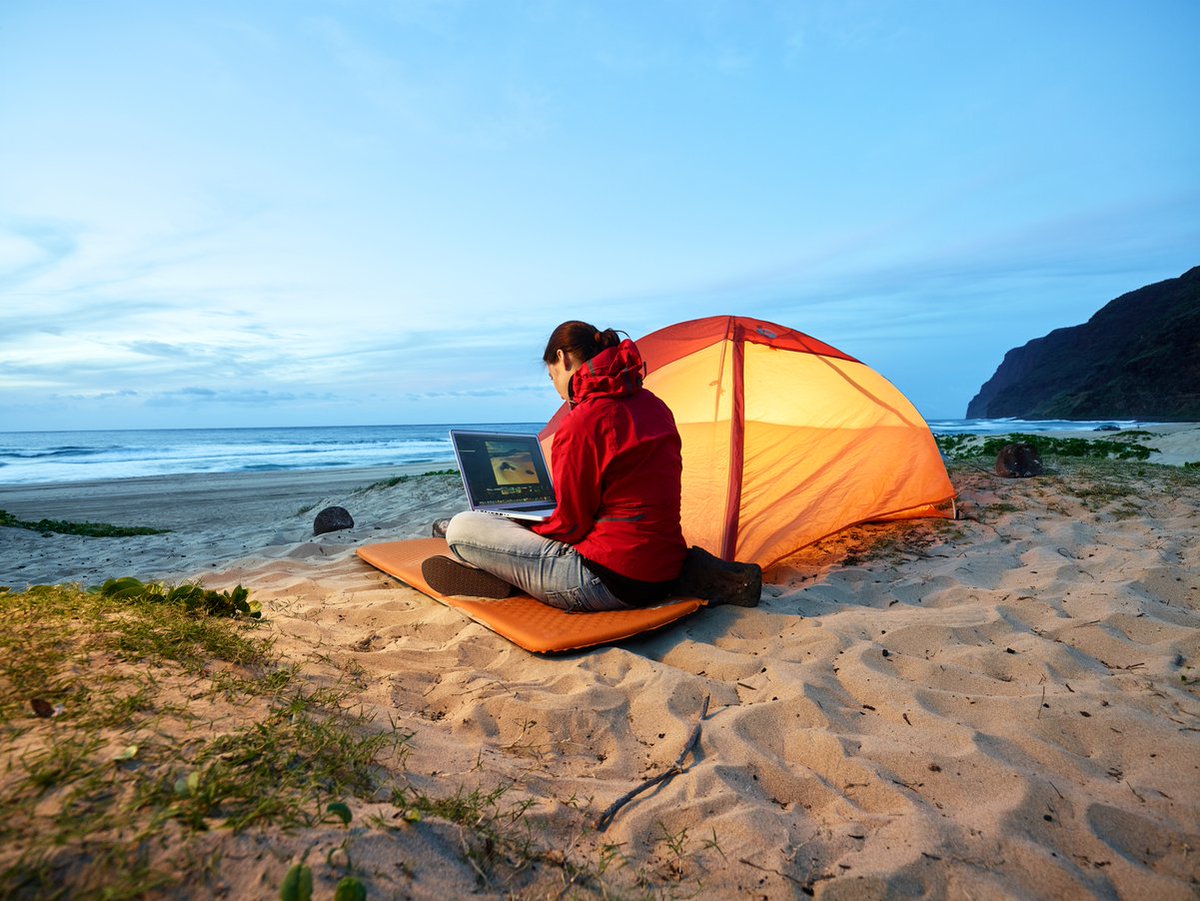 The_OutsideShop's tweet photo. We have a different idea about working remote. As much as we love a good cafe, this is the view we are looking for. https://t.co/89AFRstMpH