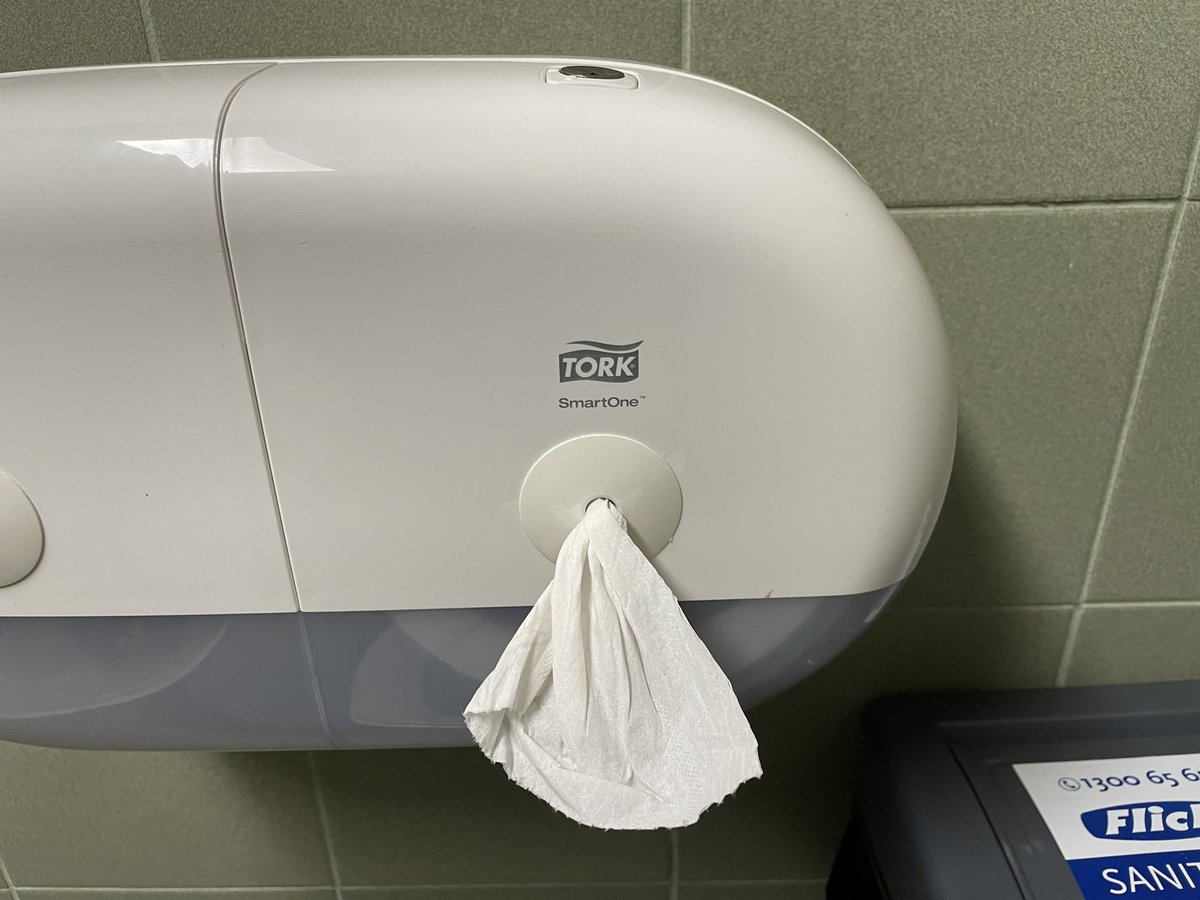 crypt0write's tweet image. Pre-scrunched toilet paper? 🤔

Is this a #scruncher fight-back to all the years of having to use #folder toilet rolls? 🧻

This answer needs to get sorted out. 

#twitterverse - #RETWEEET and do your thing!

(You know you want the answer to this too right? 😂)

#toilet #viral