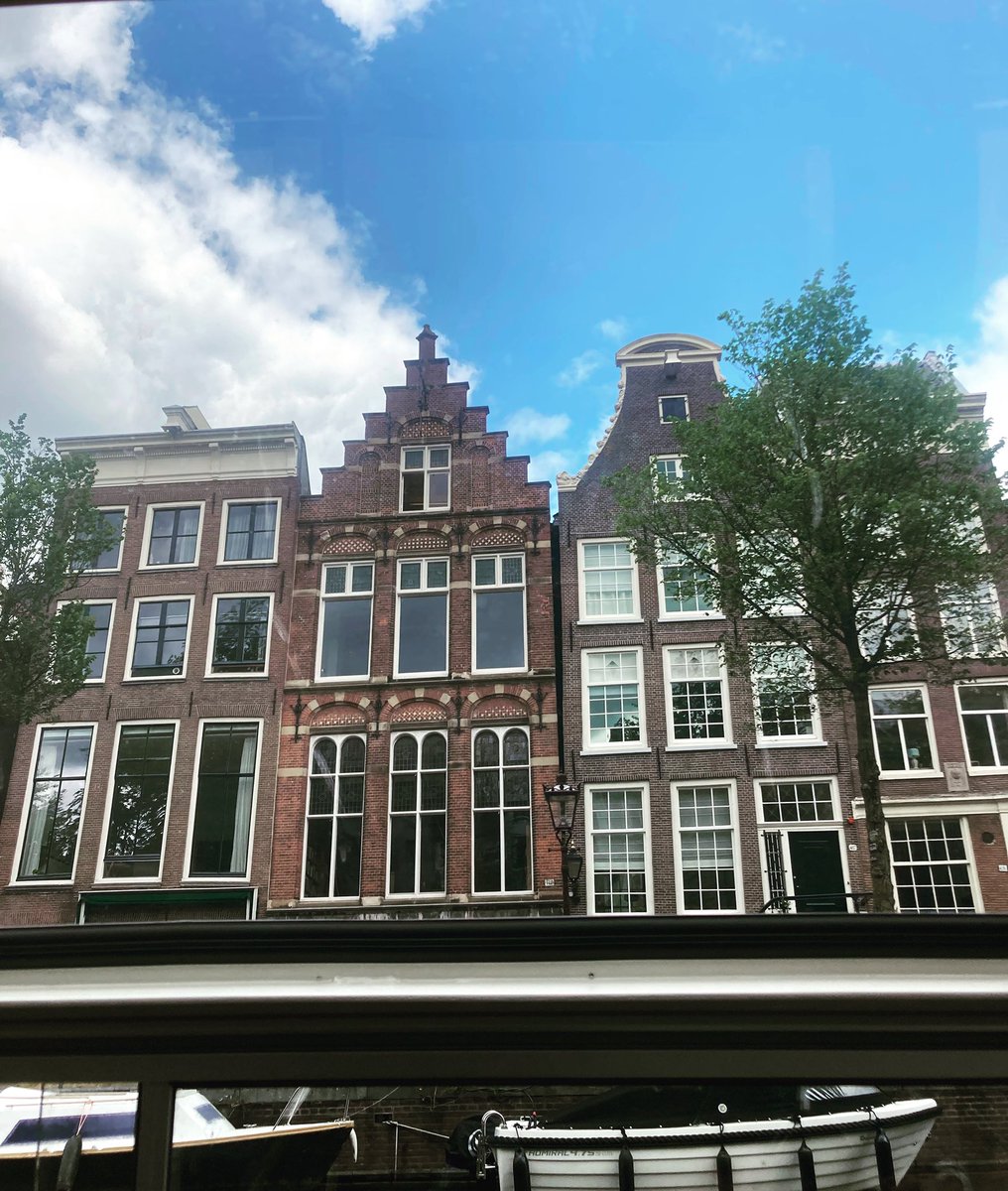 Graefe_Jan's tweet photo. Amsterdam vom #Grachtengordel aus gesehen… https://t.co/GUBJVof0mg