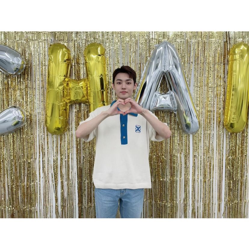 ACE7_Argentina's tweet photo. [220812] 📸Actualización de Instagram 
Cuenta oficial de A.C.E

[#ACE_FOTO] 📸

Choice Yuchan corazon
Los amo un monton💛
Estaré de vuelta, ATENCIÓN🐶

#ACE #에이스 #CHOICE #초이스 https://t.co/4BOtsi91eE