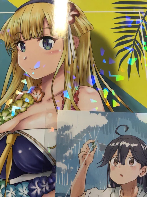 ニパさんによる艦娘水着合同、幸せすぎますねこれは…!ろころこさんとももかぜくりさんに挟まれました!どのページをひらいても最高ですよ…! 