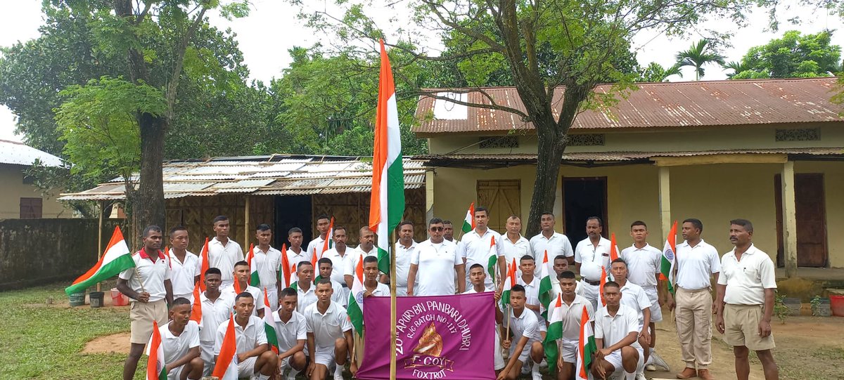 TonmoyKonwar3's tweet photo. #AzadiKaAmritMahotsav 
#HarGharTiranga 
#HarGharTirangaAssam 
@20THAPIRBN https://t.co/C66q26xB1t