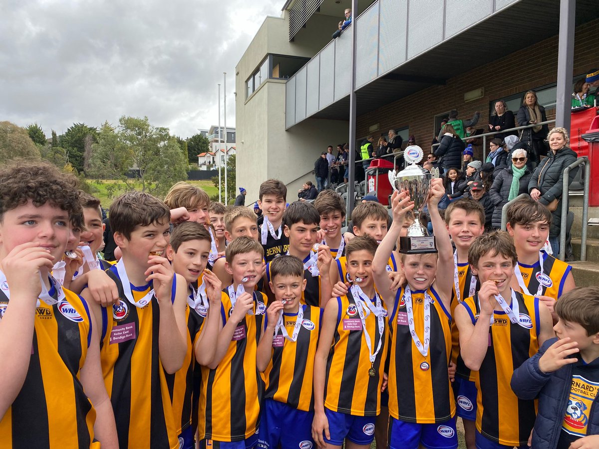 sbofc_juniors's tweet photo. Today our Under 14’s team coached by Mick Foley were the Grand Final winners against a very competitive Manor Lakes Team.
The final scores were St. Bernard’s 8.4.52 to Manor Lakes 5.6.36.
Well done boys! #wearestbernards #foreverstrong #upthepit https://t.co/pQh0AlmPer