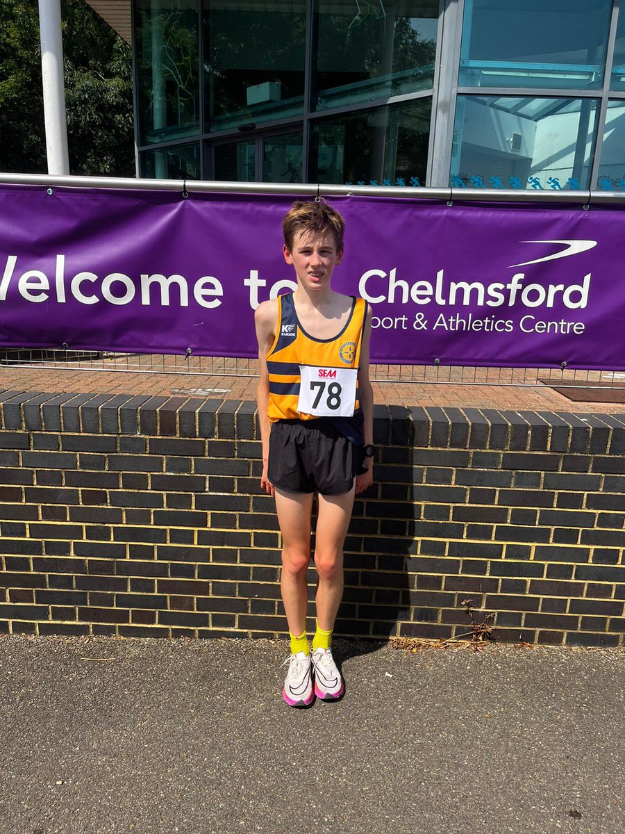CoachMo__'s tweet photo. Fantastic 5th place in SEAA U15B 1500m final &amp; new pb 4:29 for @SuttonDistAC Rafferty 👍🏃‍♂️👍☀️🥵 https://t.co/0XixZaUeVK
