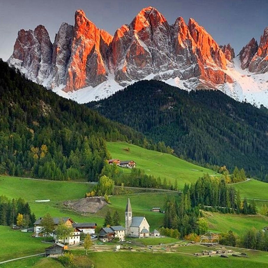 EnPaisaje's tweet photo. 🇮🇹 Funes - Italia
es un municipio de 2.379 habitantes perteneciente a la Provincia Autónoma de Bolzano. https://t.co/8epwbjc1xv