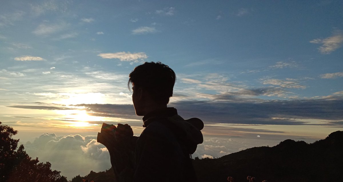 syiipaaa's tweet photo. https://t.co/86IzGR5tur