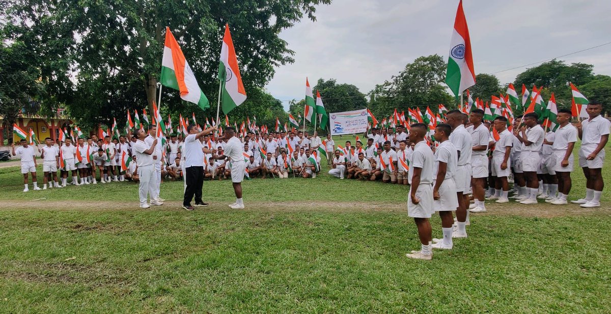 raja_narjari's tweet photo. CELEBRATED ❤️
Azadi ka Amrit Mahotsav 
By 20th AP(IR) Bn, Panbari. Dhubri
#AzadiKaAmritMahotsav 
#HarGharTiranga 
#HarGharTirangaAssam 
@20THAPIRBN https://t.co/njlZ2Y68L0