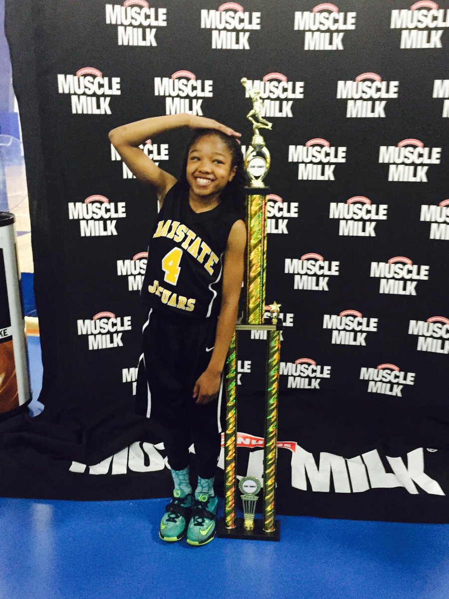 When you started as a baby Jag you couldn’t fit on 🎢 <a href="/FlyTHAI617/">FlyThai617</a>   Imagine that?  Now you could probably build one with that brilliant mind of yours! @SacredHeartWBB is gaining a wise, talented floor general &amp; even better person!  I can’t wait to watch you keep shining Thai 💛🖤