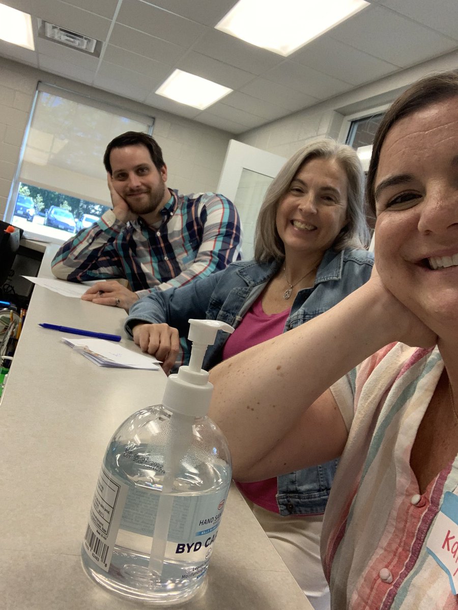 KatyLange's tweet photo. New teacher work week was a success! So happy to be with #oneccps and the @ReamsRams πππ Here is team 2 on our Twitter Hunt to explore our new β¨beautifulβ¨ building! #ramsstrong https://t.co/kk0P9mVeLQ