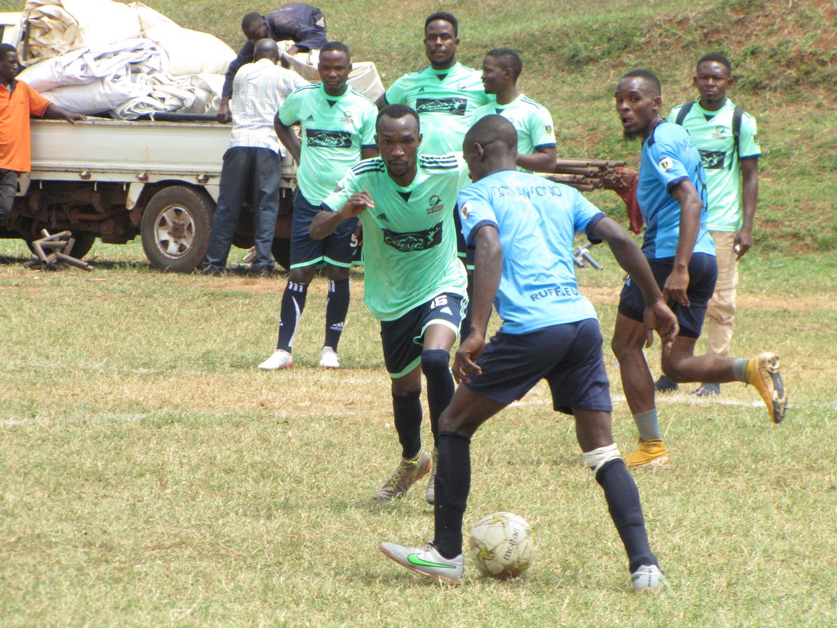 Team Bakka take on One Touch FC. 
It's a do or die clash.
#MELSeason2