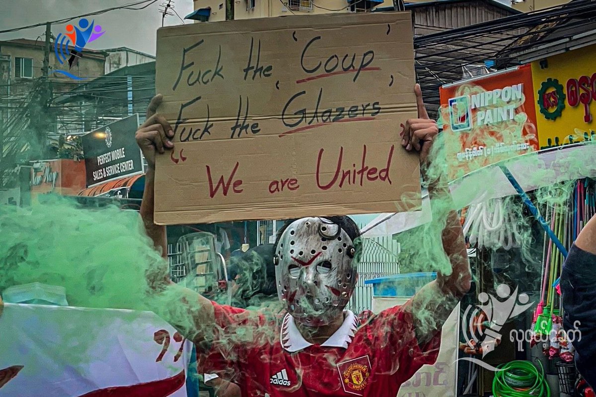 KYITHAR95368969's tweet photo. Fck The Coup , Fck The Glazers , We are United !! 

Anti Junta Alliance Yangon (AJAY) fearlessly took to the streets of #Yangon and protested to demolish the #MilitaryDictatorship on August 14.

#2022Aug14Coup    
#HelpMyanmarIDPs    
#WhatsHappeningInMyanmar https://t.co/lkTbPD9uRa
